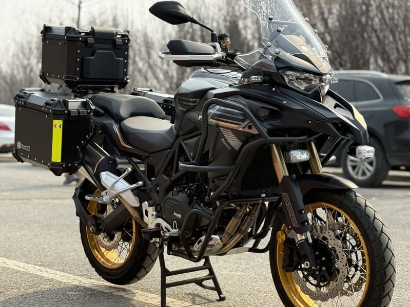 二手贝纳利TRK552