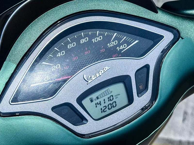 二手VESPASprint 150 Notte
