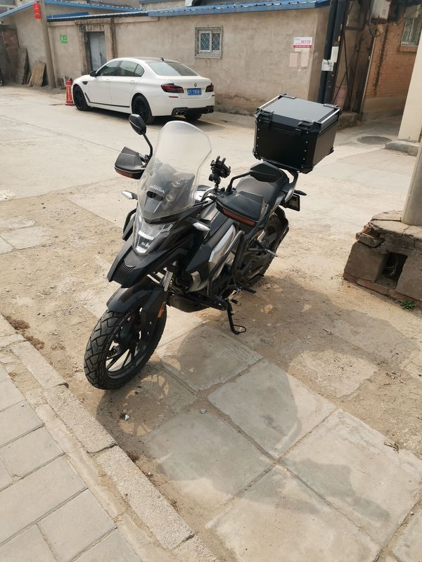 二手五羊本田猛鸷 CB190X