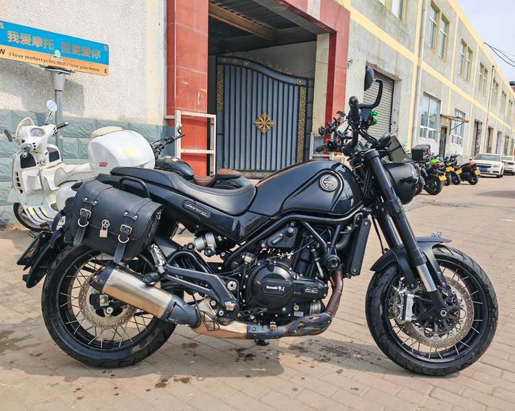 二手贝纳利幼狮 Leoncino 500