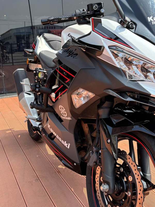 二手川崎Ninja 400
