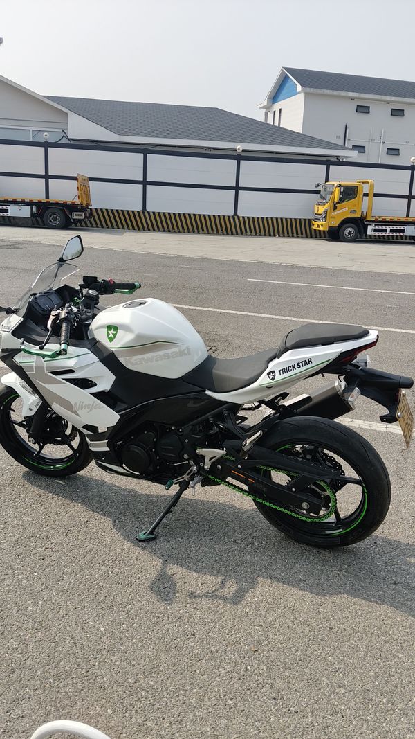 二手川崎Ninja 400