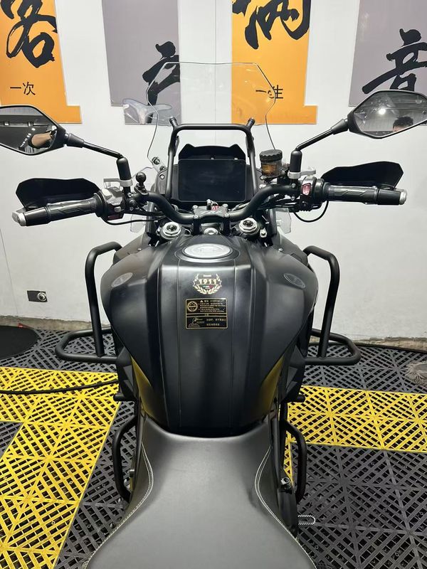 二手贝纳利TRK552