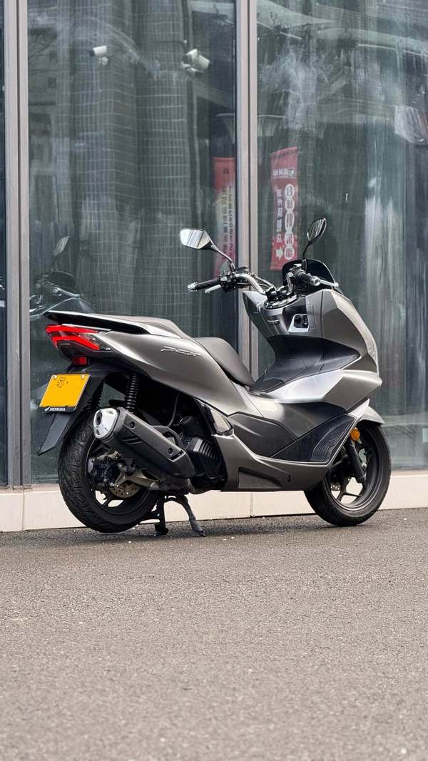 二手五羊本田PCX