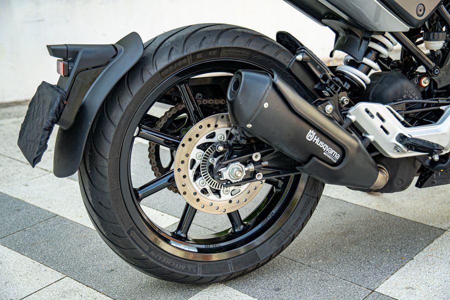 二手HUSQVARNA白箭 401