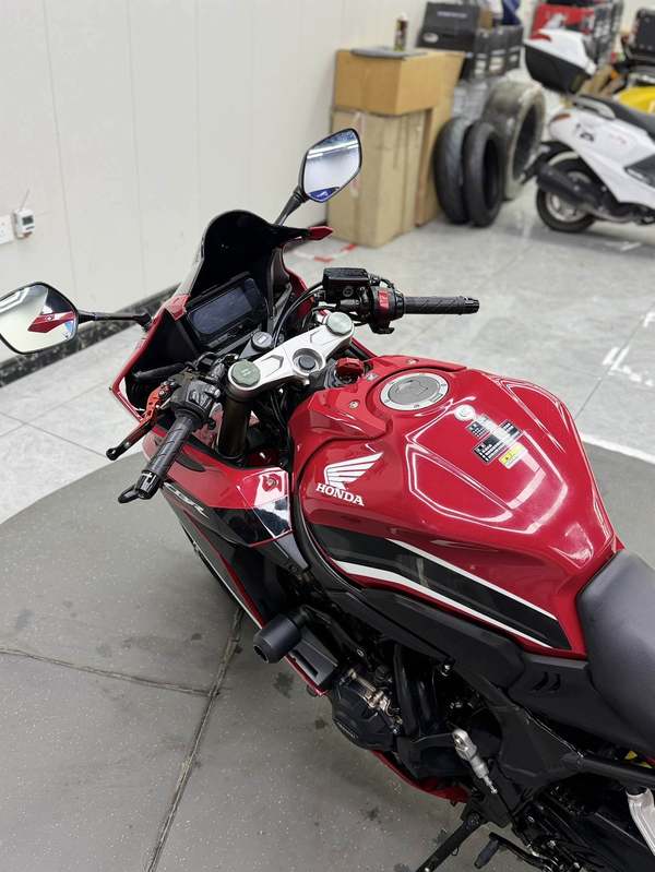 二手本田CBR650R