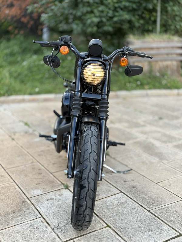 二手哈雷戴维森Iron883 硬汉