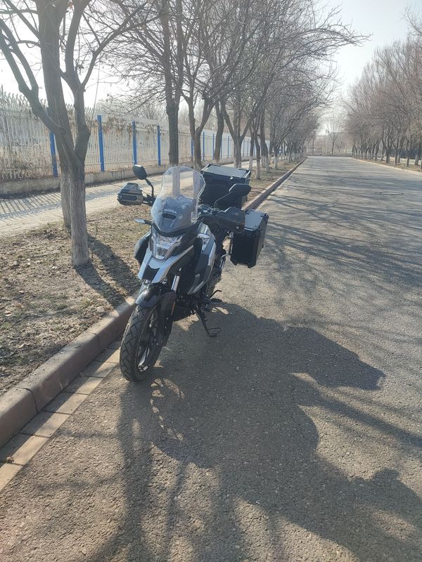 二手五羊本田猛鸷 CB190X