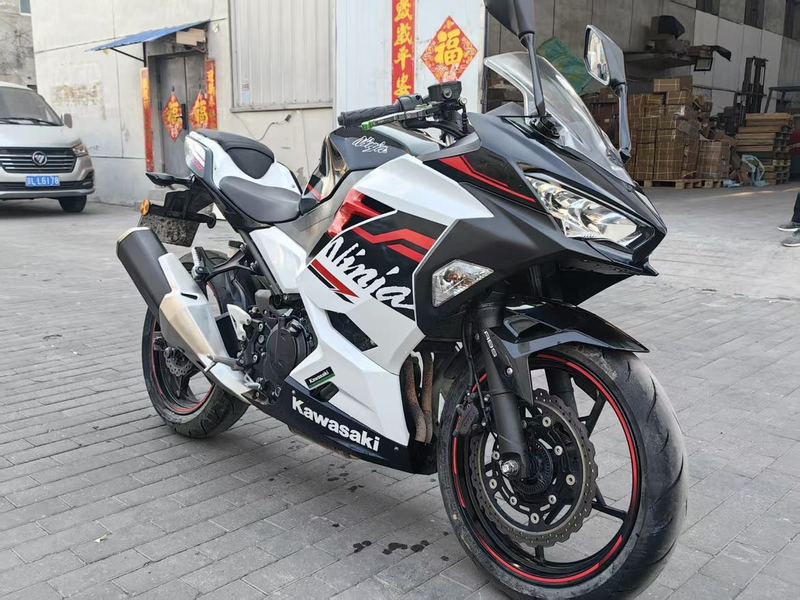 二手川崎Ninja 400