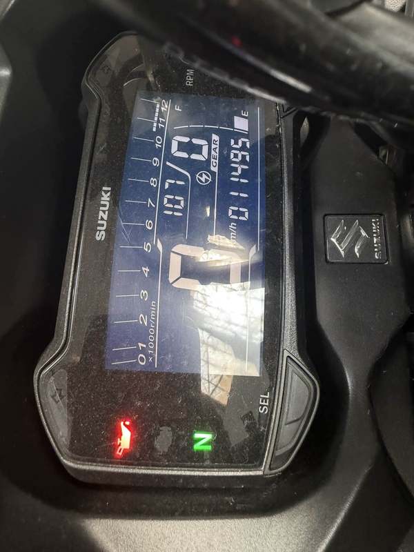 二手豪爵铃木GSX250R