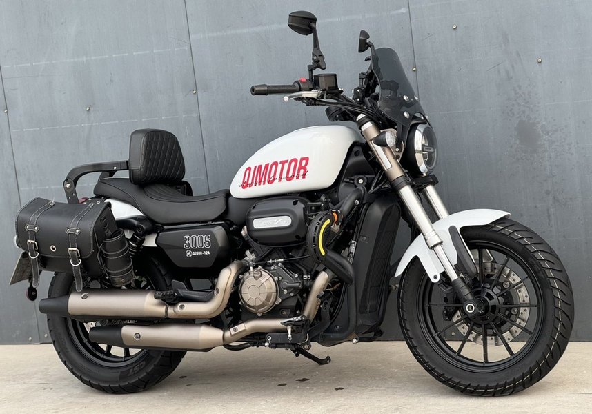 二手QJMOTOR闪300