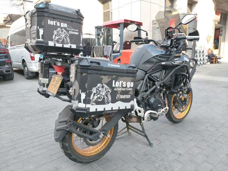 二手贝纳利TRK552