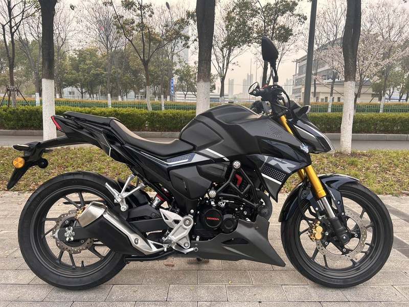 二手新大洲本田CBF190R