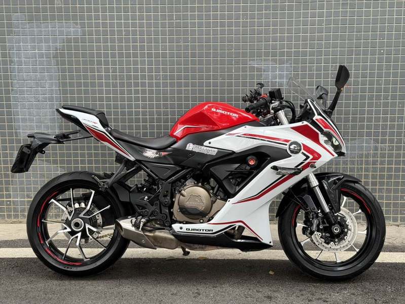 二手QJMOTOR赛400