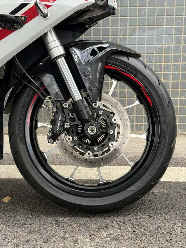 二手QJMOTOR赛400