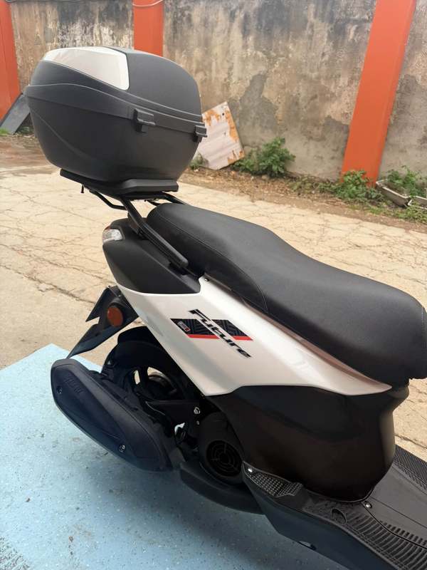 二手建设雅马哈旭鹰125