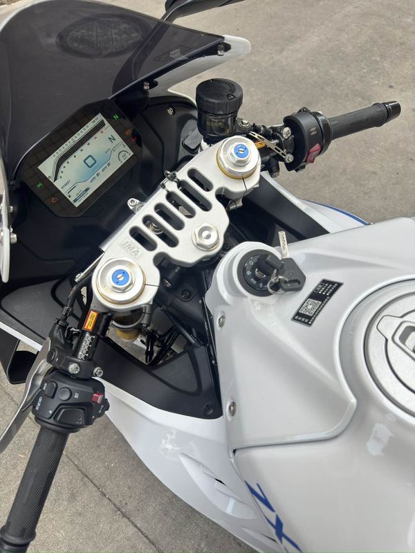 二手张雪机车500RR