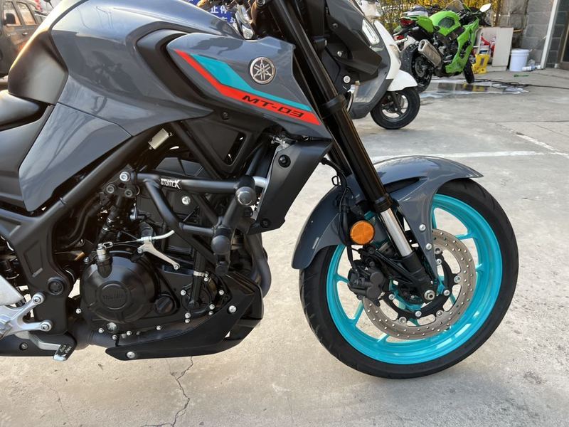 二手雅马哈MT-03