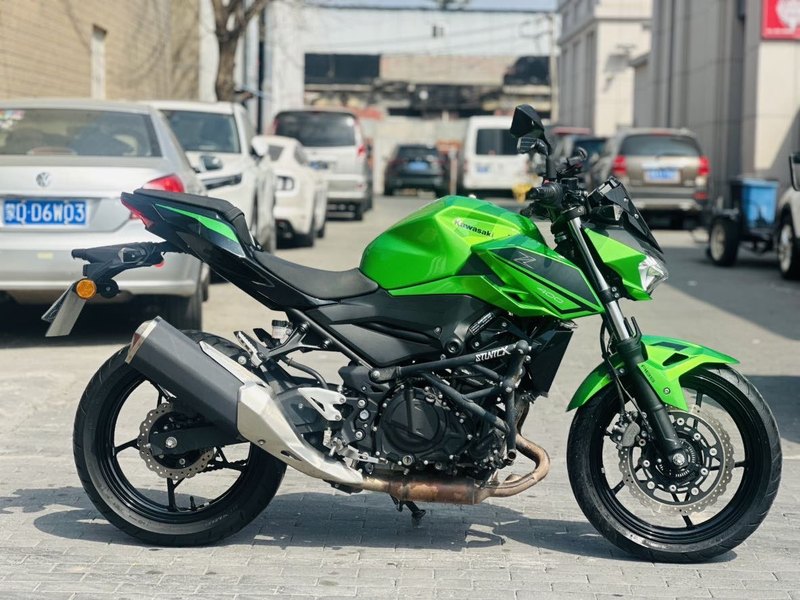 二手川崎Z400