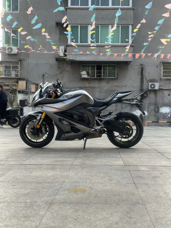 二手杰迪Vision K750