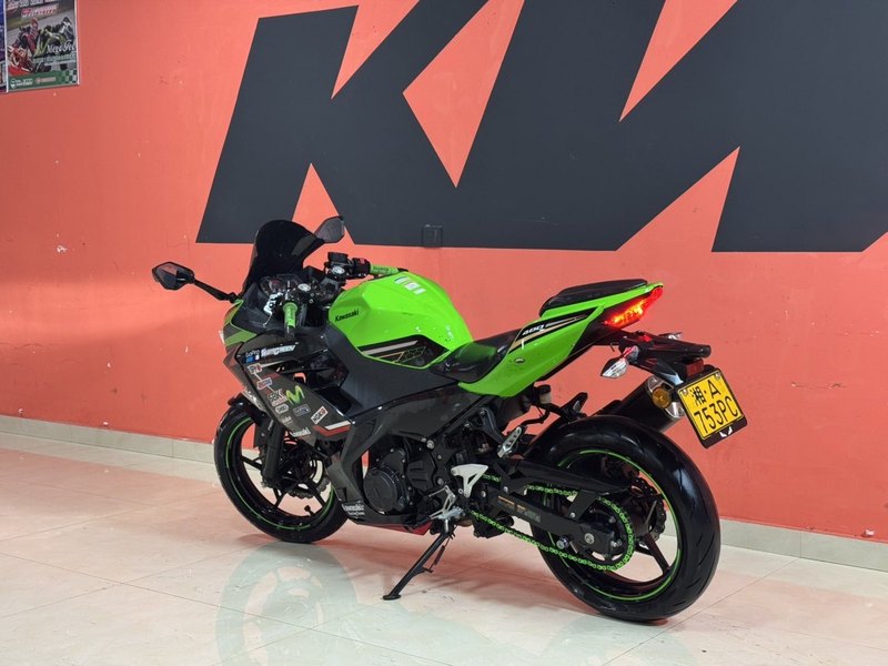 二手川崎Ninja 400