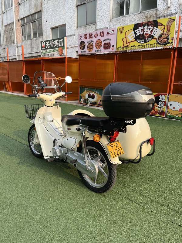 二手嘉陵CoCo 边三轮