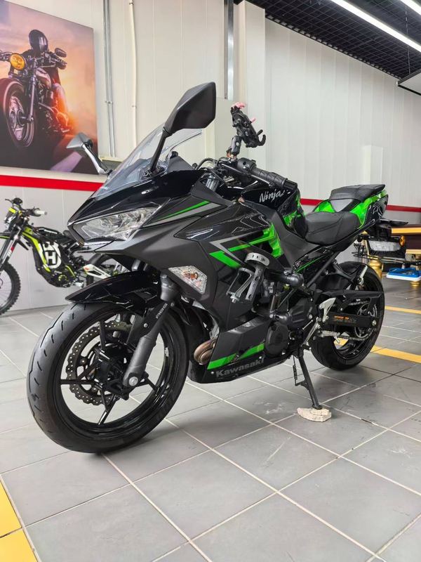 二手川崎Ninja 400