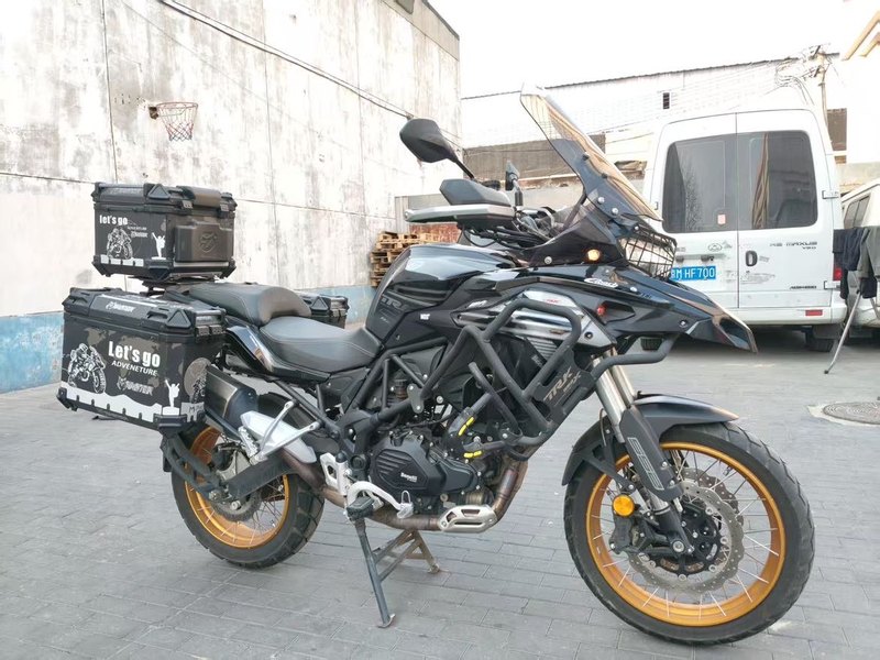 二手贝纳利TRK552