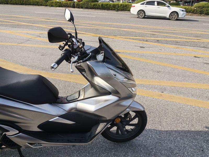 二手五羊本田PCX