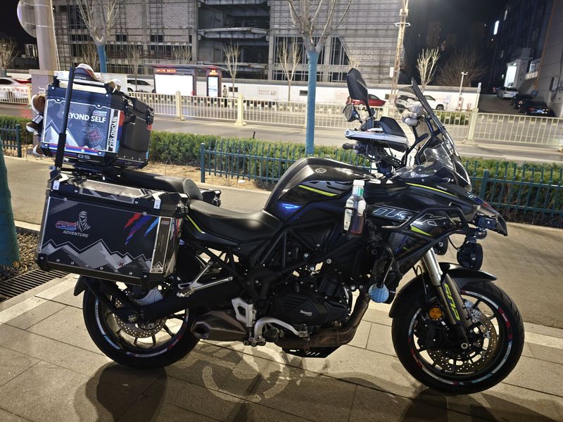 二手贝纳利金鹏 TRK502