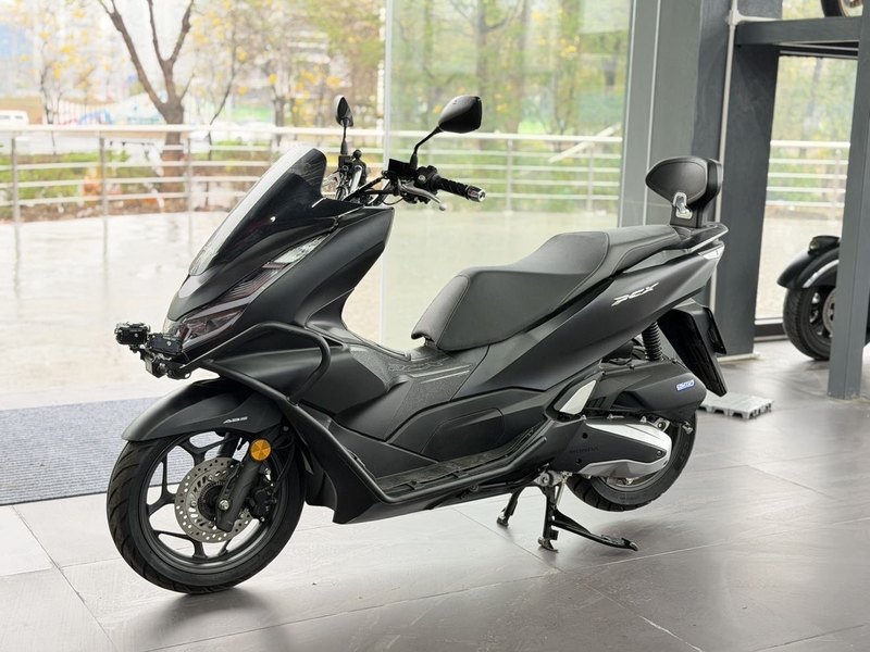 二手五羊本田PCX