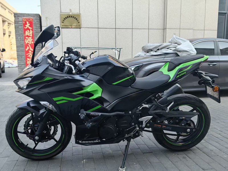 二手川崎Ninja 400