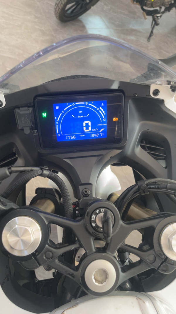 二手QJMOTOR赛250