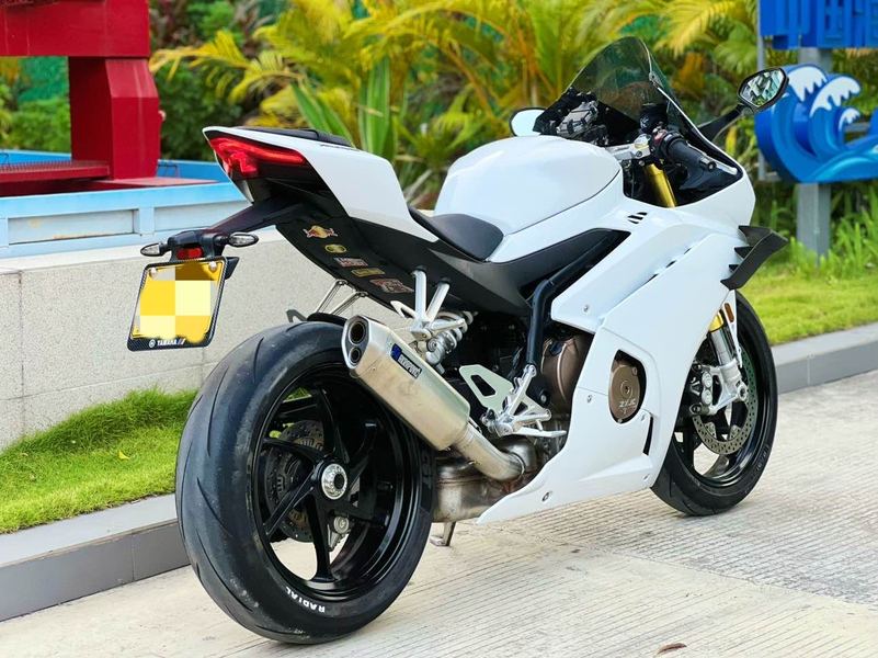 二手张雪机车500RR