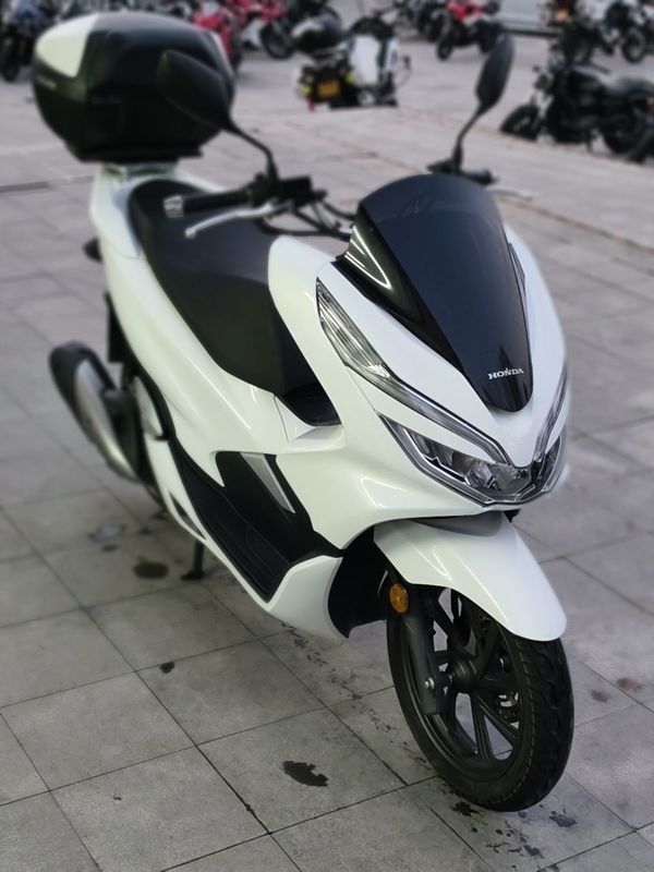 二手五羊本田PCX