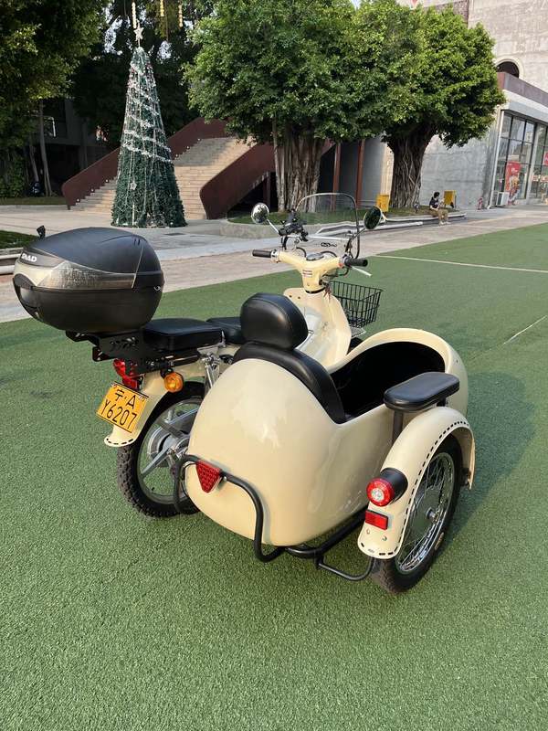 二手嘉陵CoCo 边三轮