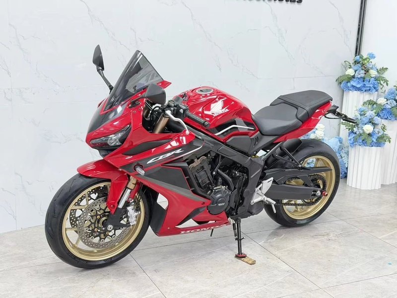 二手本田CBR650R