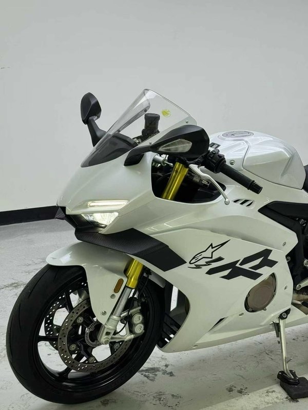 二手张雪机车500RR