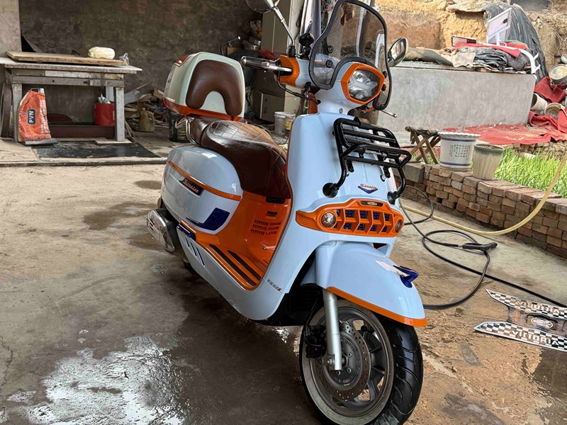 二手维多利亚Sixties 150i