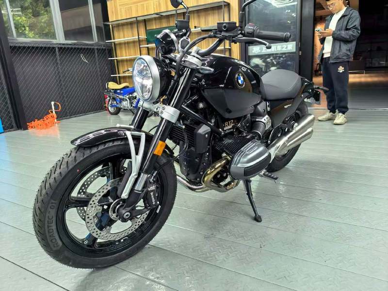 二手宝马R 12