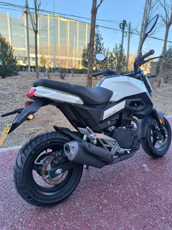 二手春风ST狒狒