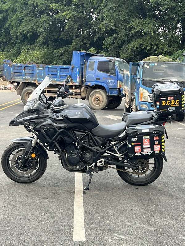 二手贝纳利金鹏 TRK502