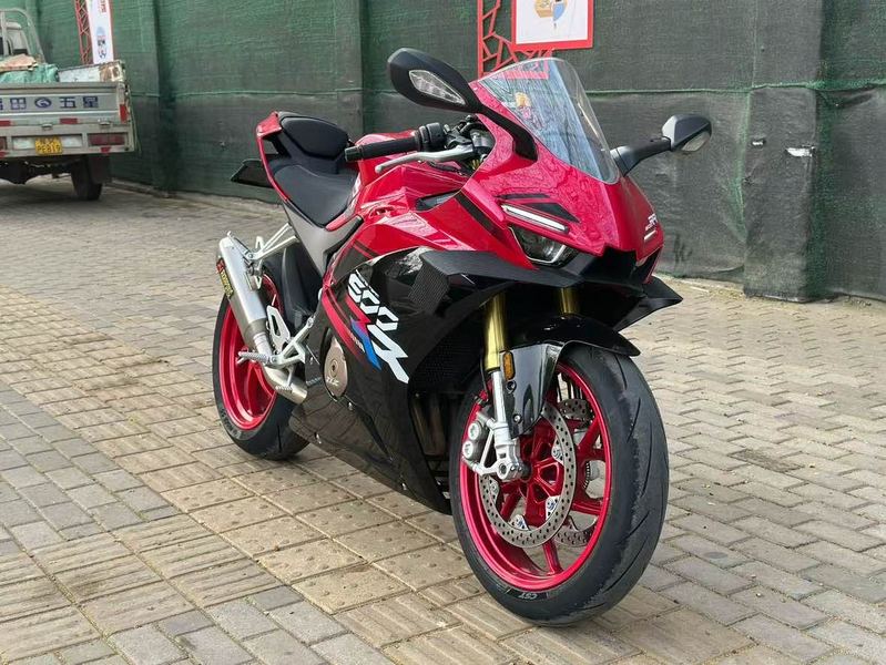 二手张雪机车500RR