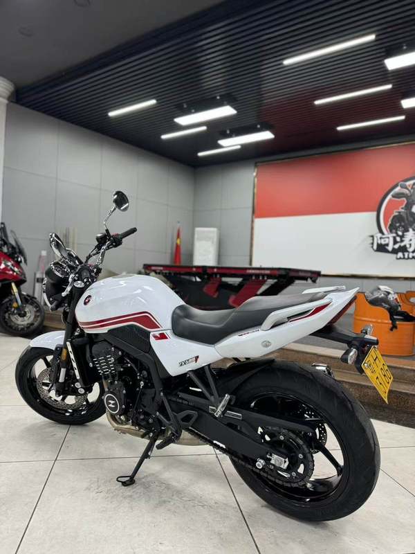 二手张雪机车500F