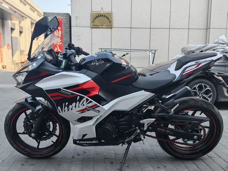 二手川崎Ninja 400
