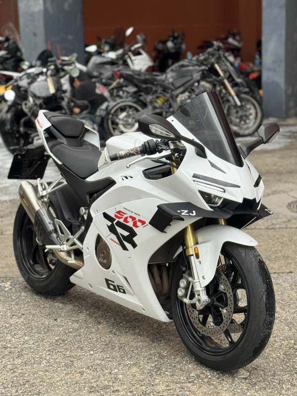 二手张雪机车500RR