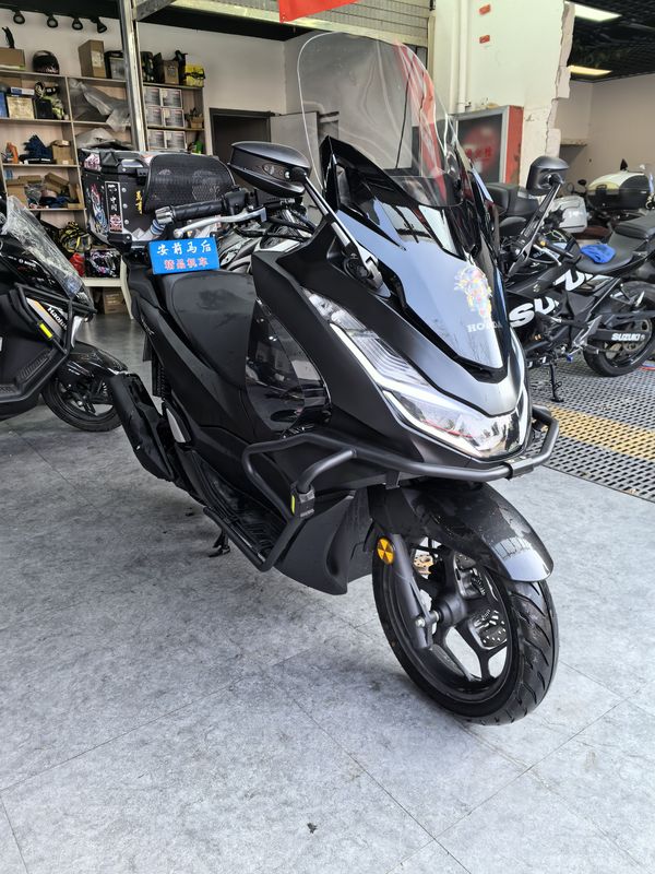 二手五羊本田PCX