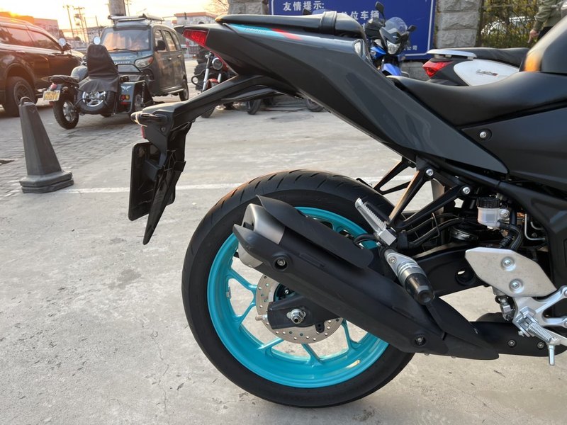 二手雅马哈MT-03