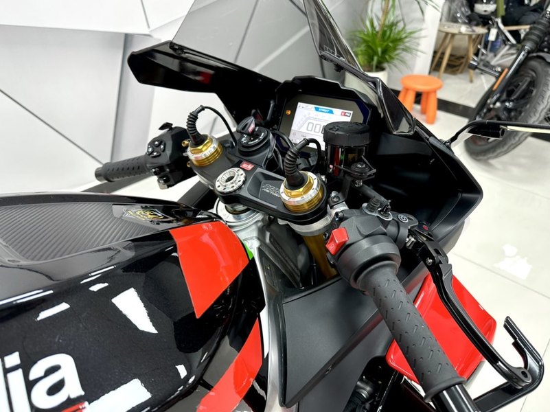 二手阿普利亚RSV4