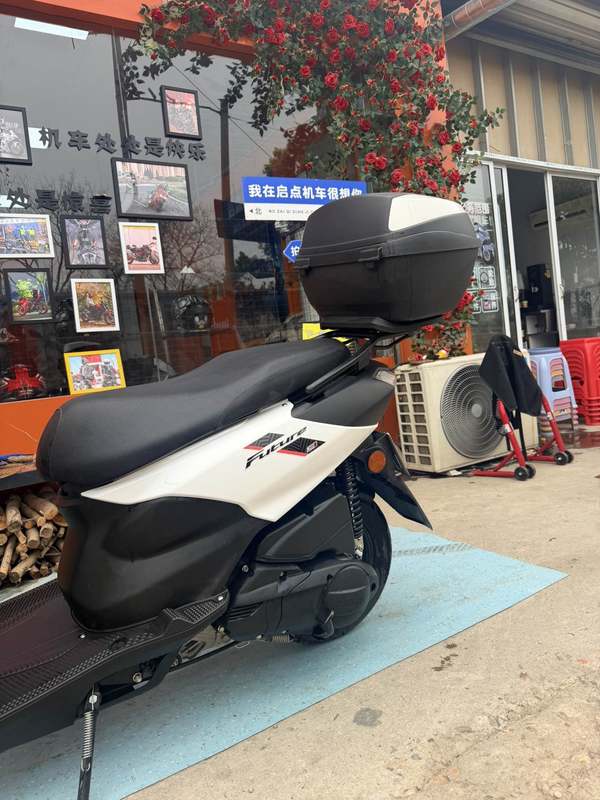 二手建设雅马哈旭鹰125